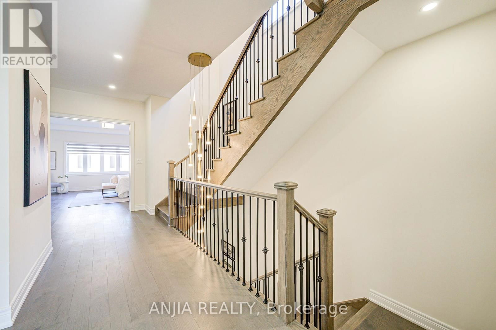 7 FAUCHARD STREET Image 18