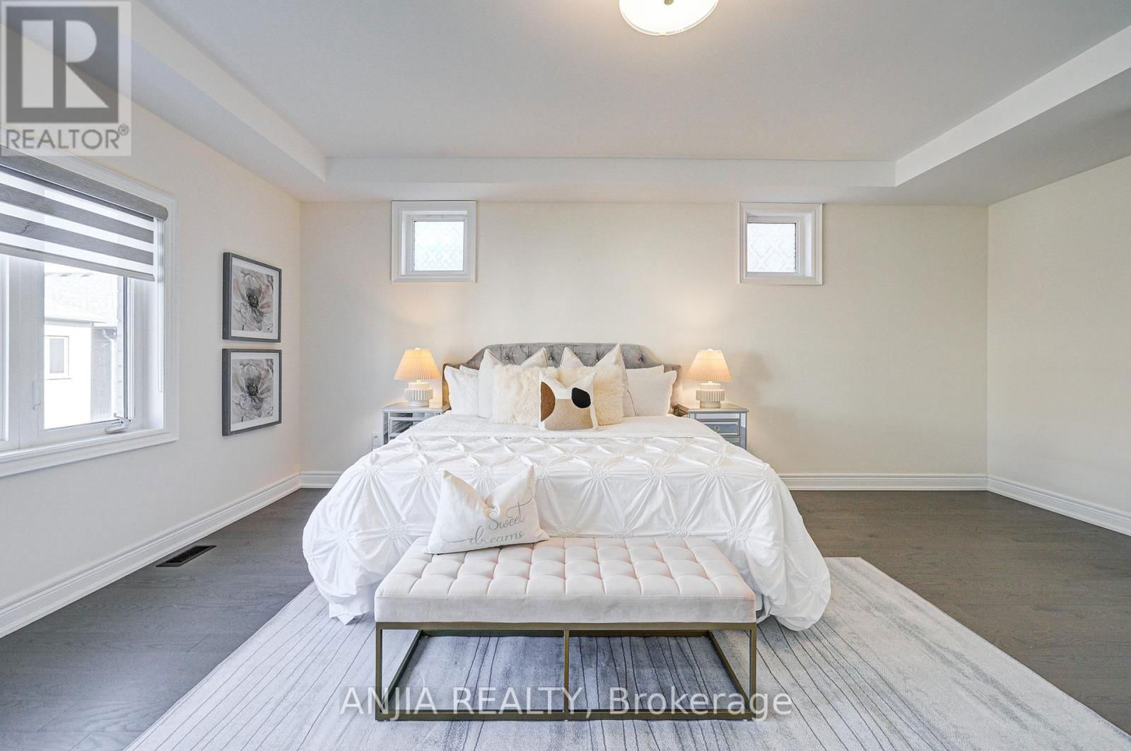 7 FAUCHARD STREET Image 32