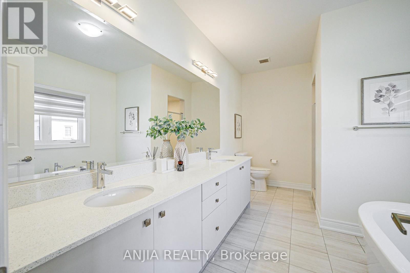 7 FAUCHARD STREET Image 34
