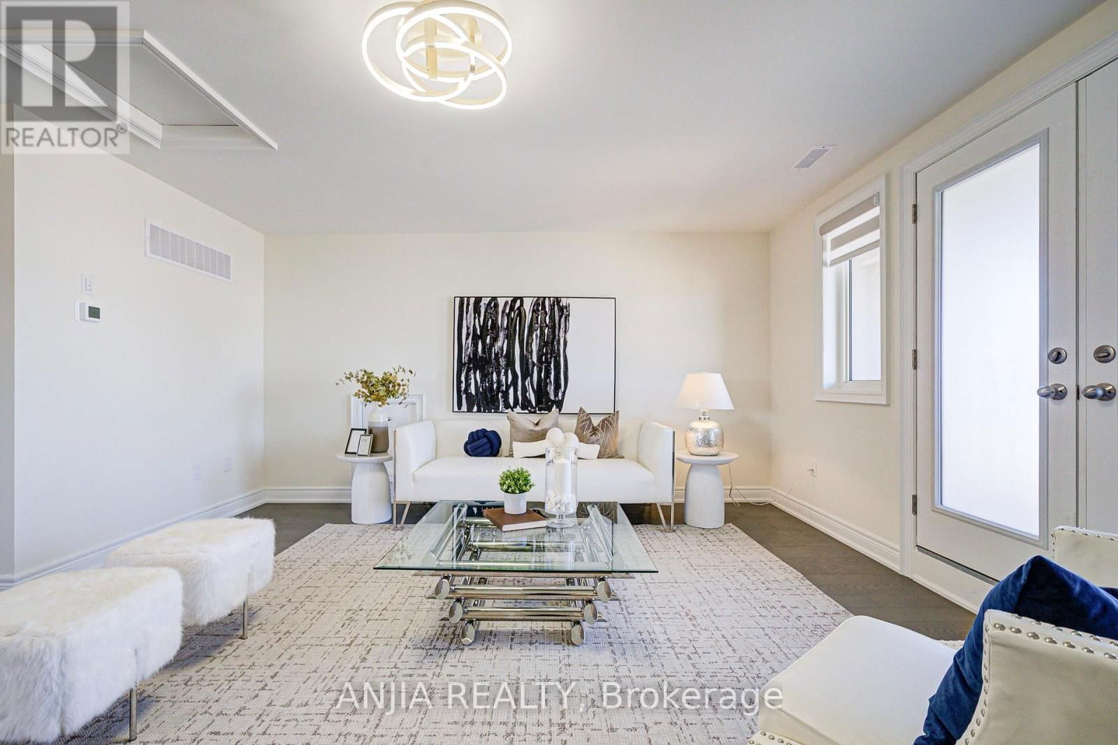 7 FAUCHARD STREET Image 41