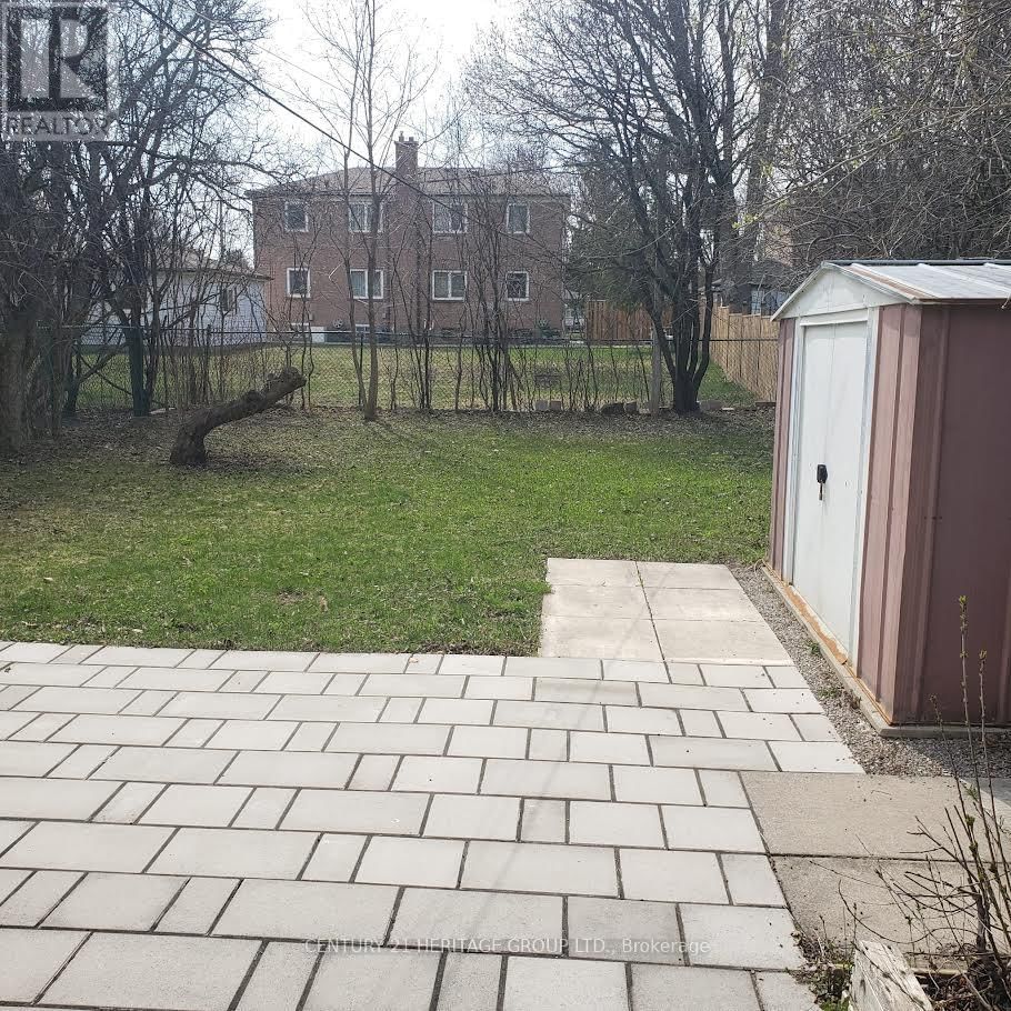 232 BLUE GRASS BOULEVARD Image 14