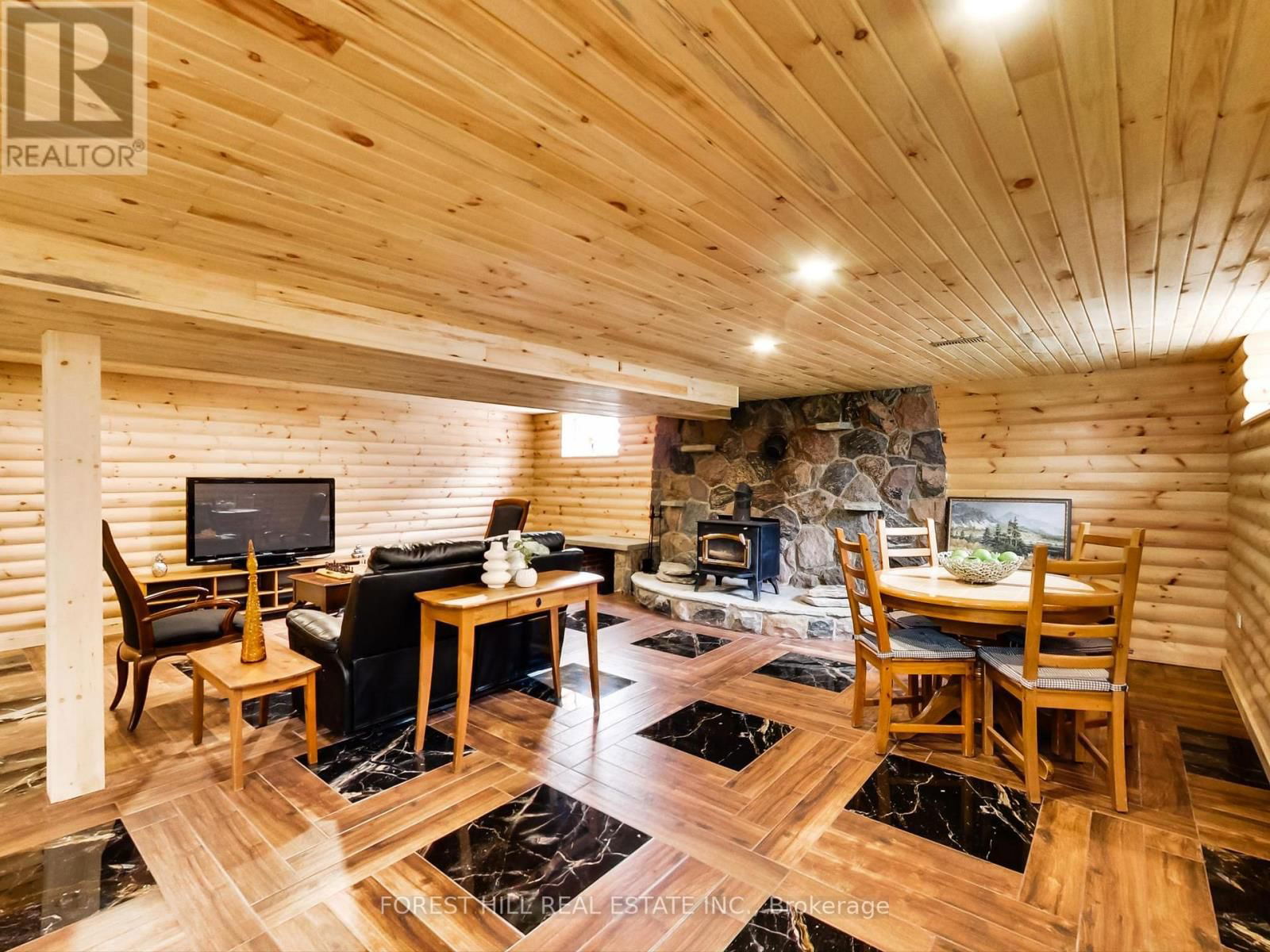 1153 VERNOR DRIVE Image 32