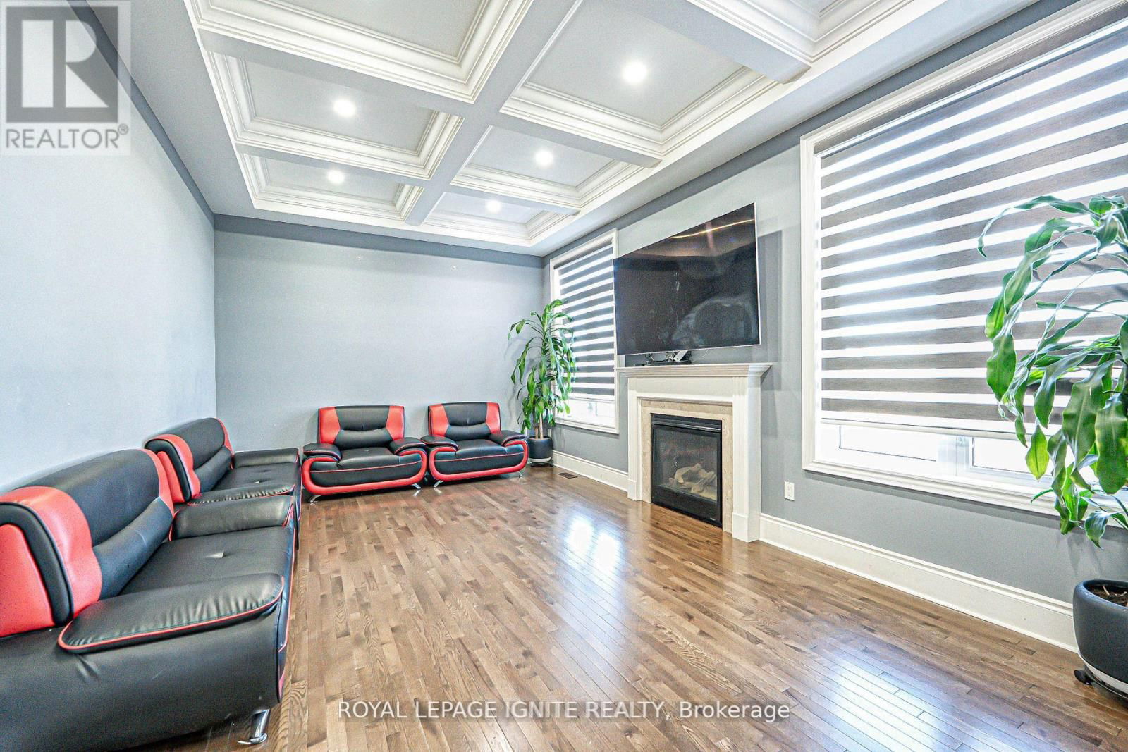 61 GIBSON CIRCLE Image 10