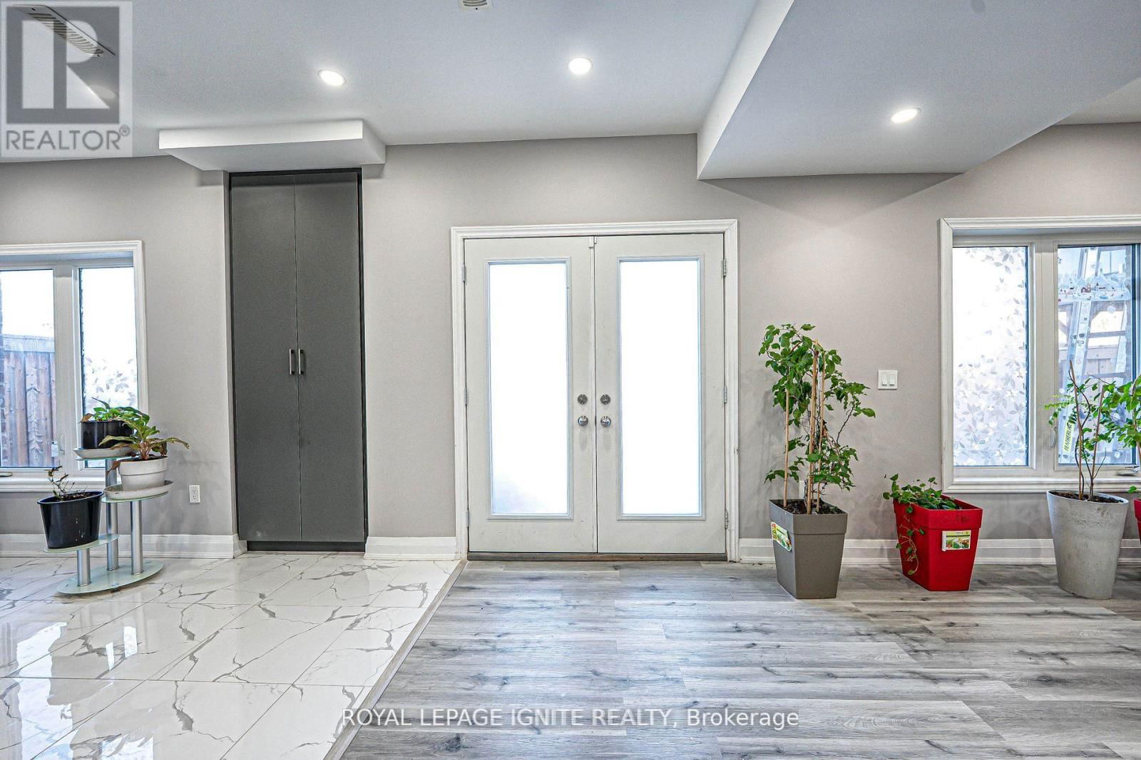 61 GIBSON CIRCLE Image 30