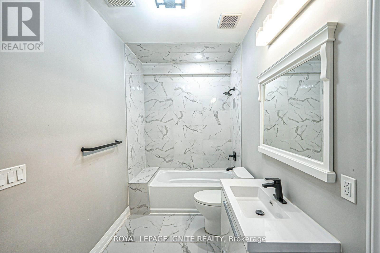 61 GIBSON CIRCLE Image 37