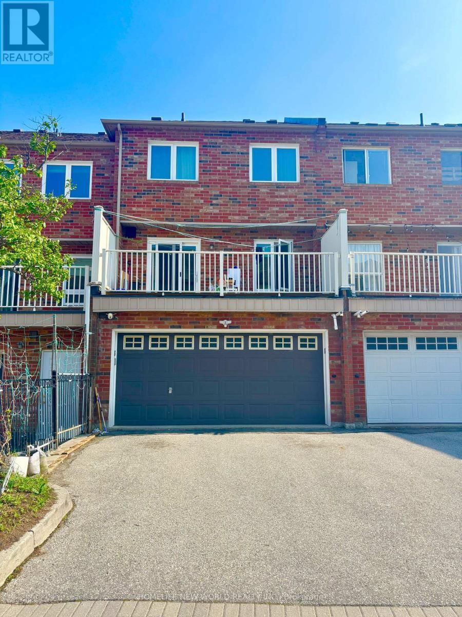 8 AZALEA GATE WAY Image 16