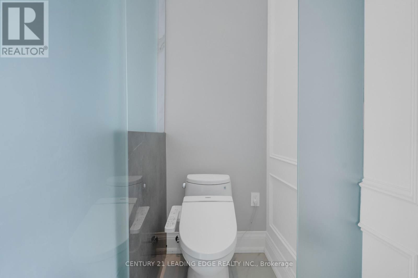25 TALISMAN CRESCENT Image 36