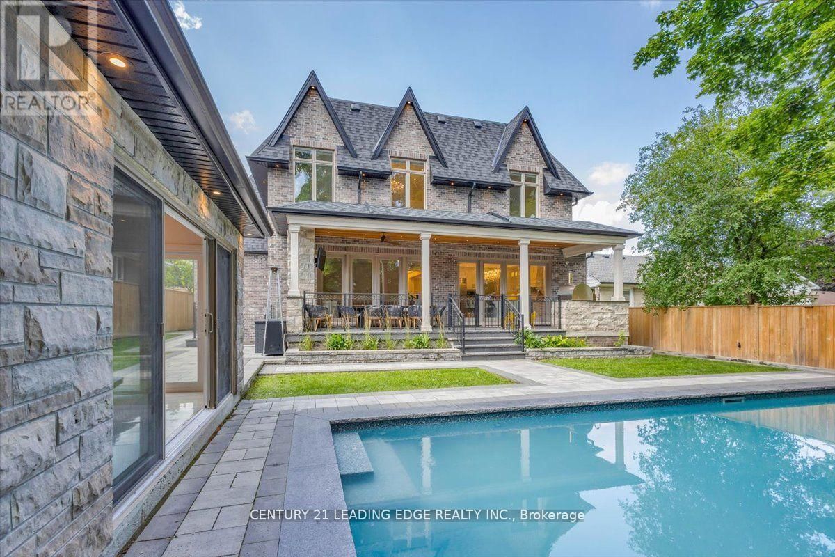 25 TALISMAN CRESCENT Image 44
