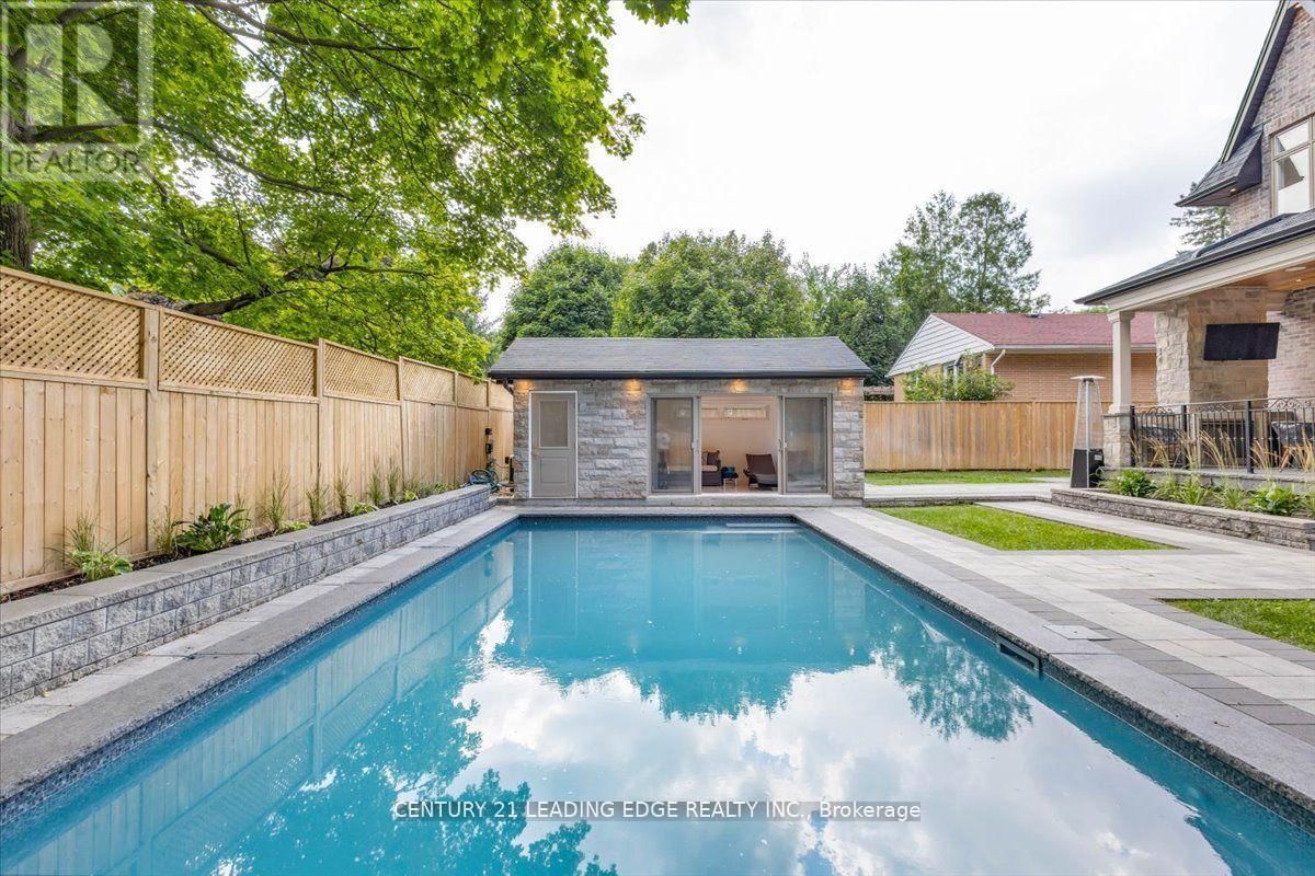 25 TALISMAN CRESCENT Image 46