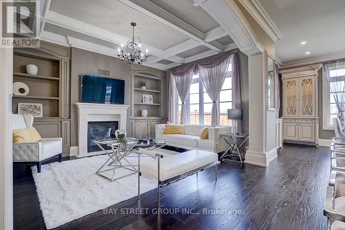42 HAILSHAM COURT Image 24