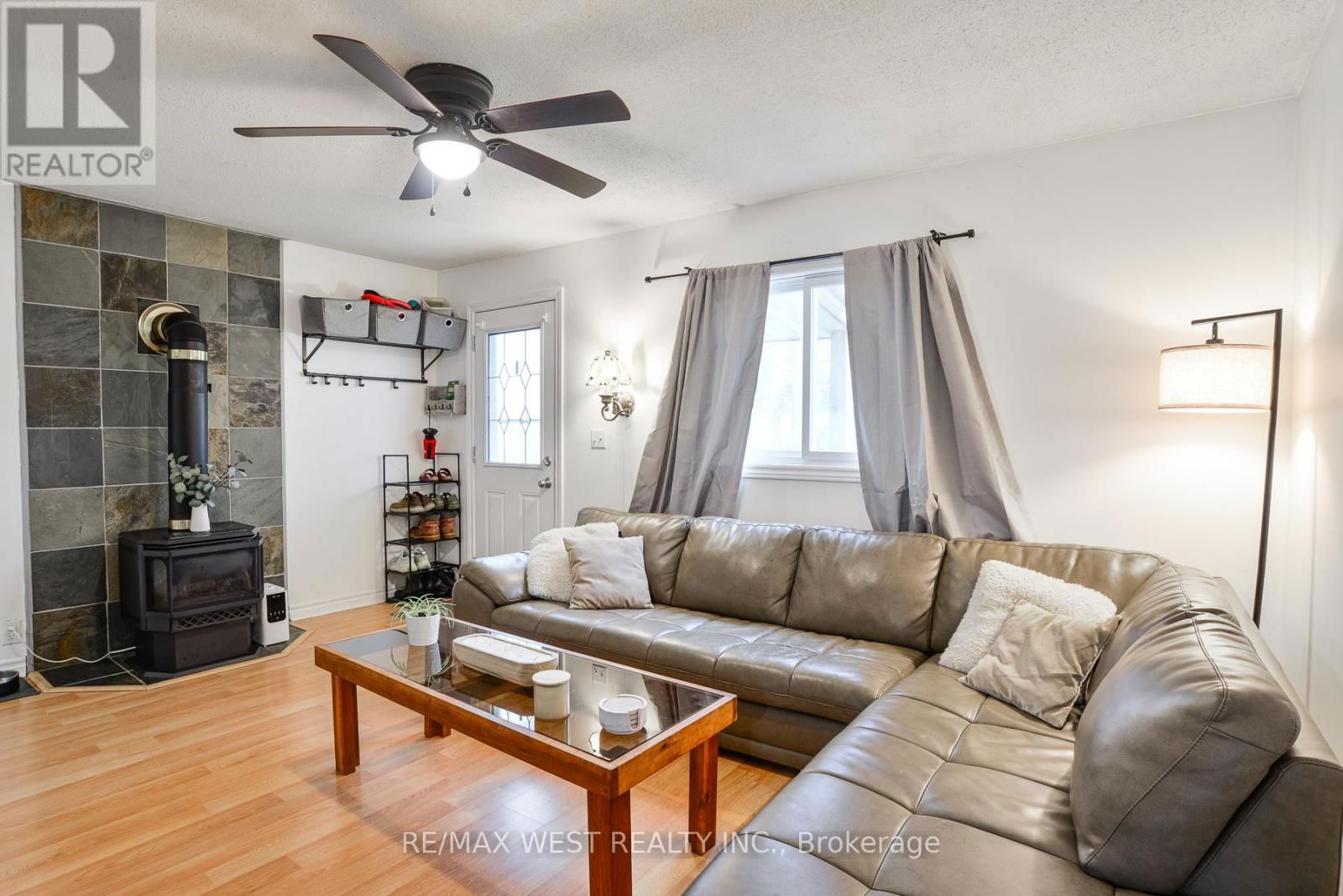 122 RAGLAN STREET Image 2