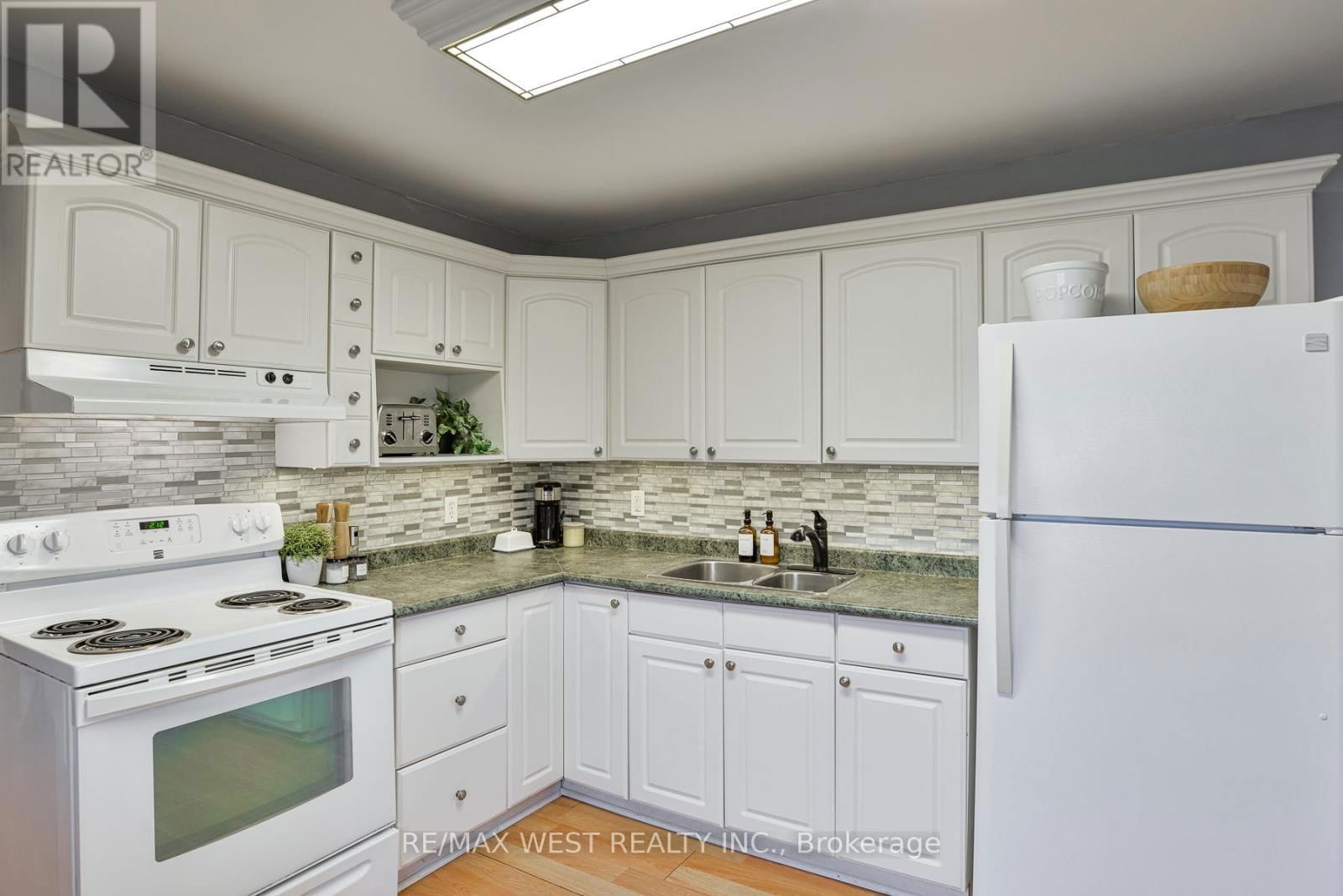 122 RAGLAN STREET Image 3