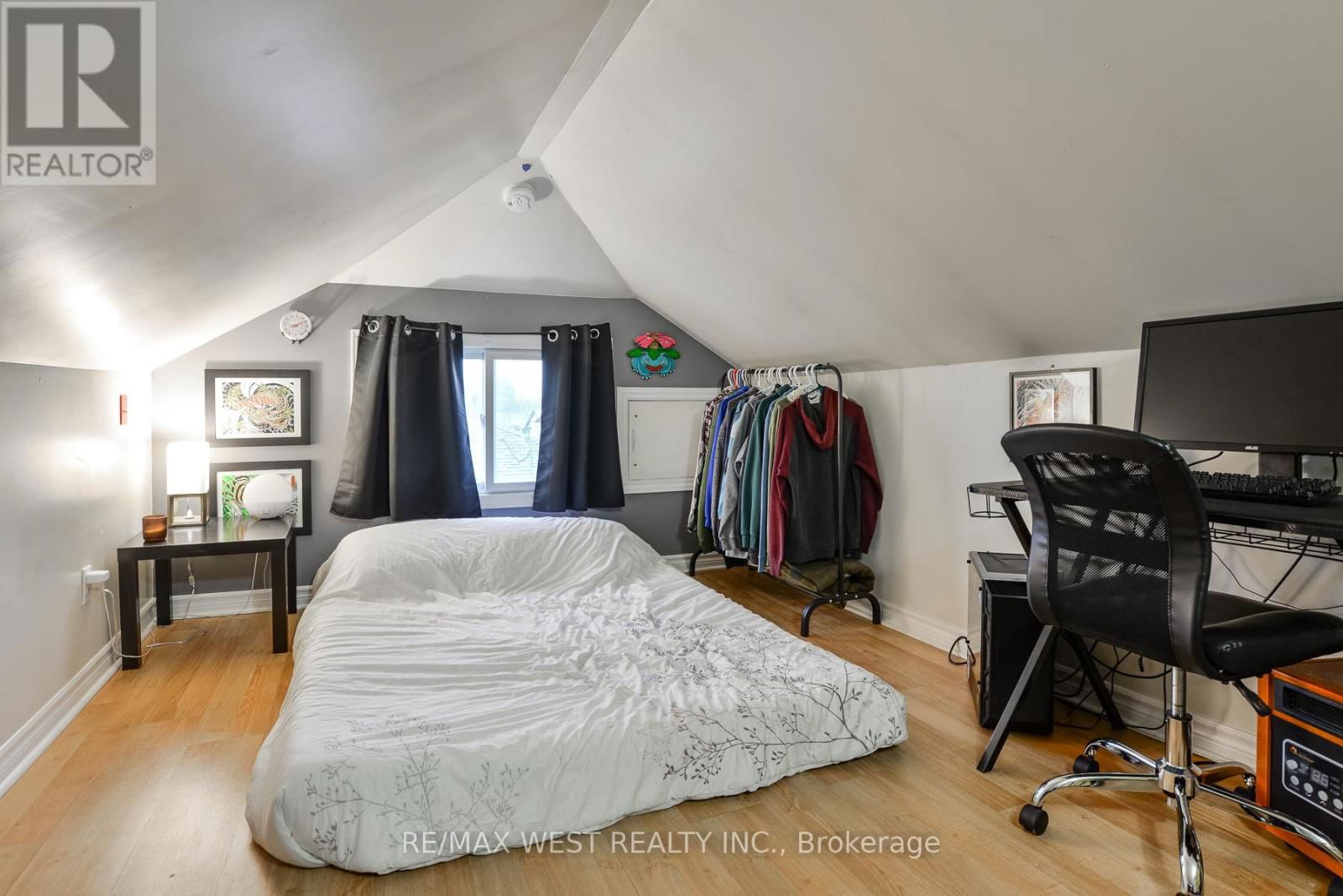 122 RAGLAN STREET Image 4