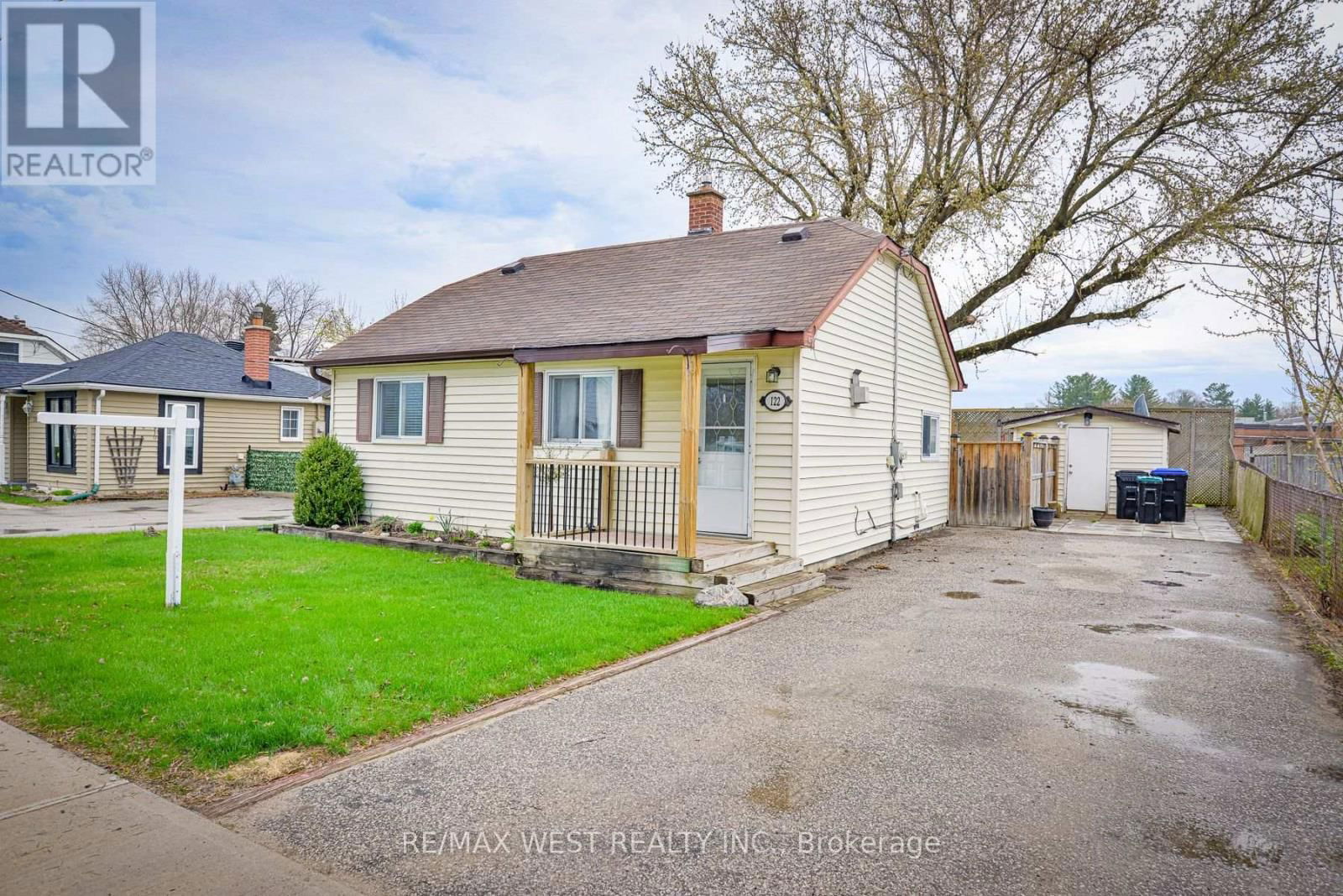 122 RAGLAN STREET Image 6