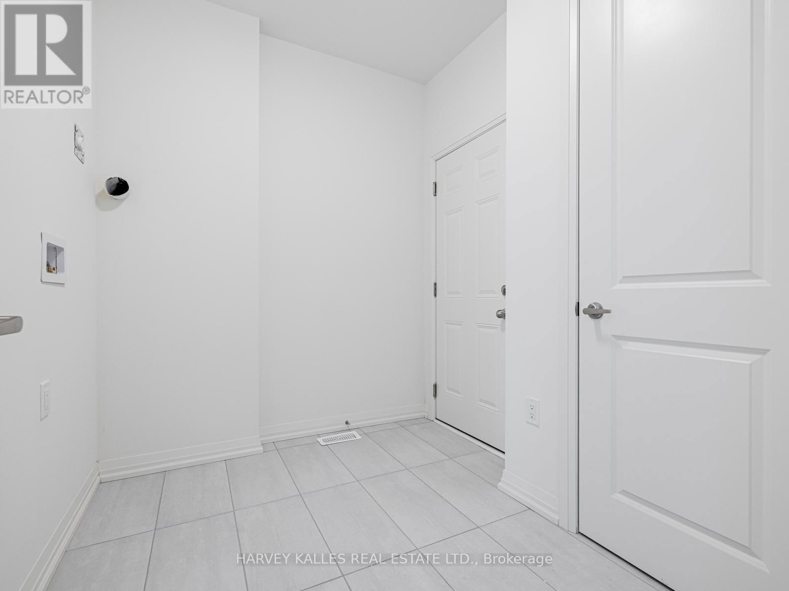 2 BAYBERRY DRIVE Image 21