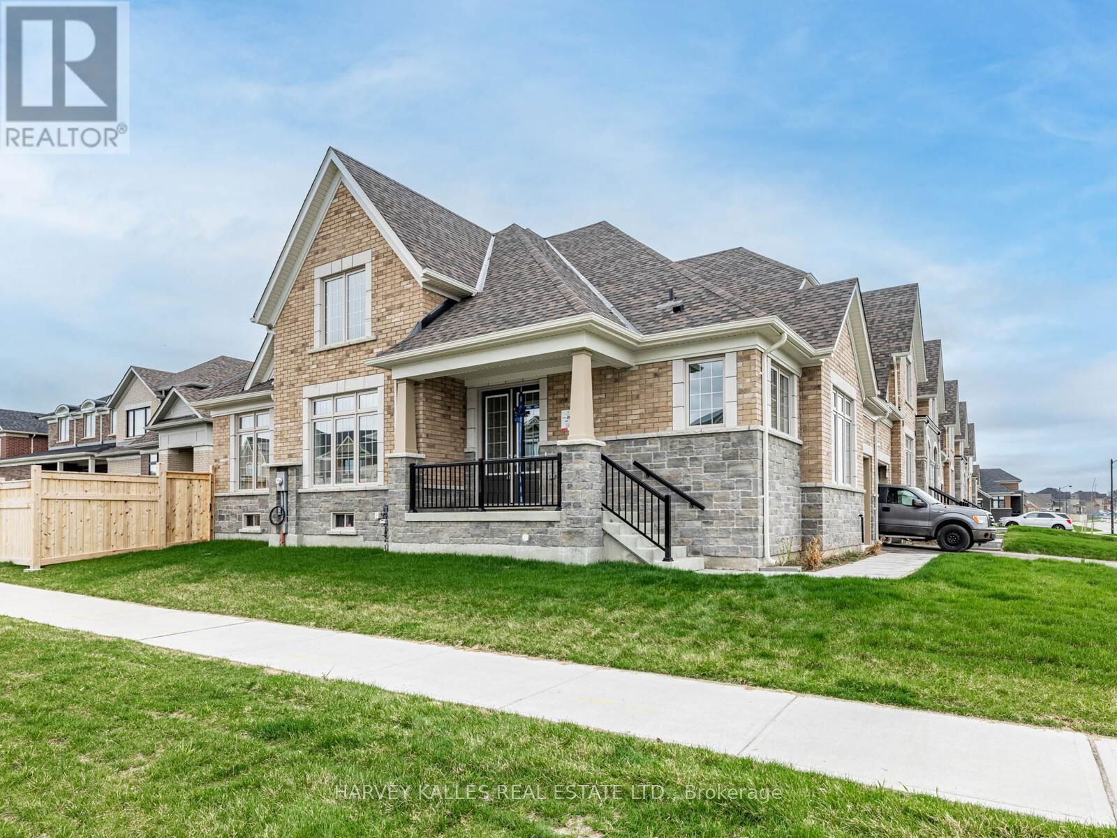 2 BAYBERRY DRIVE Image 3