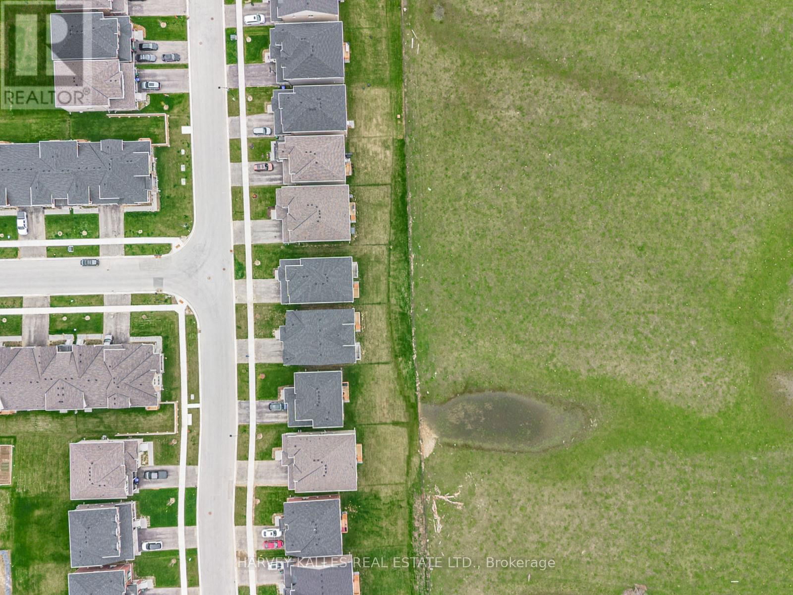 2 BAYBERRY DRIVE Image 36
