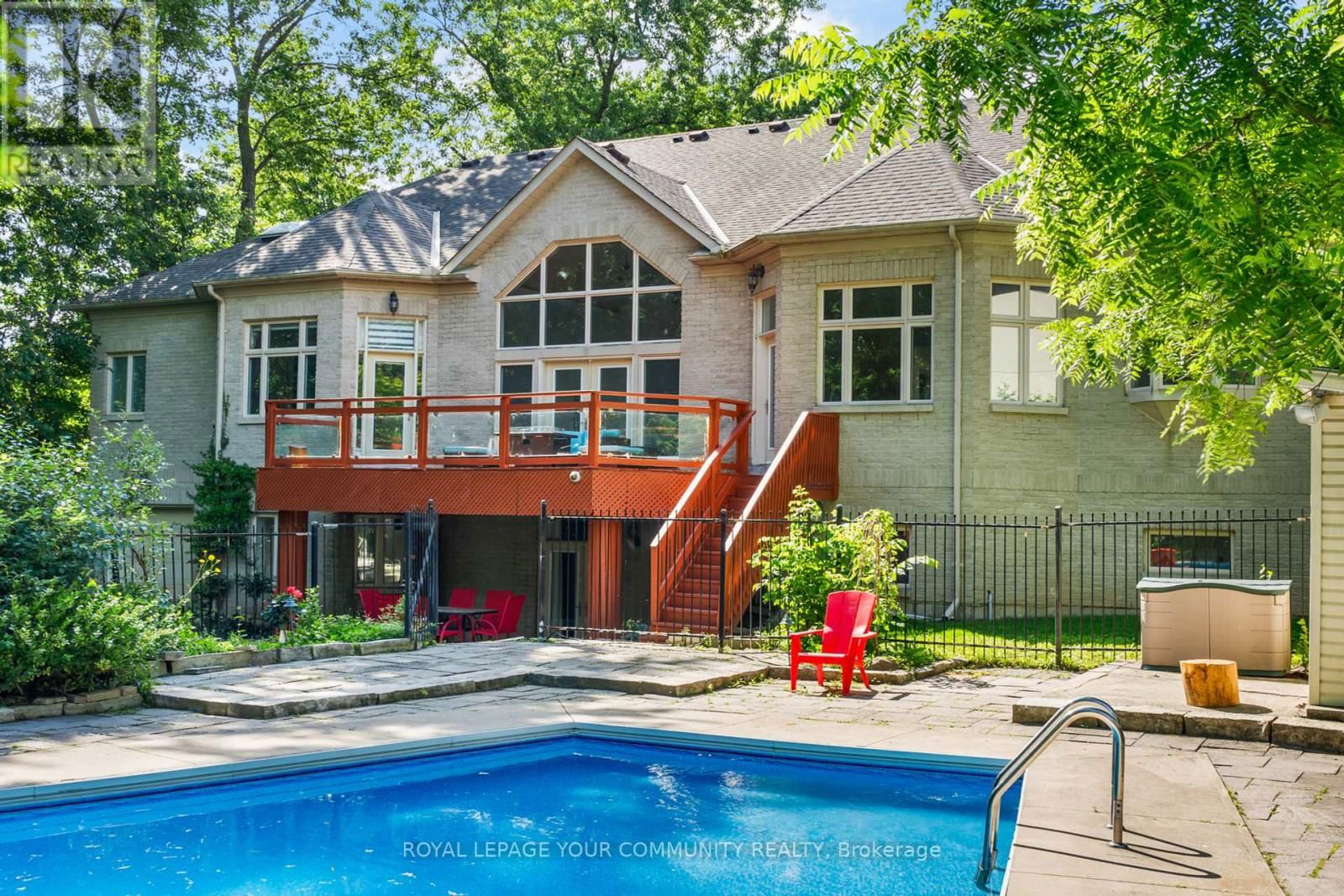 48 ARNOLD AVENUE Image 19