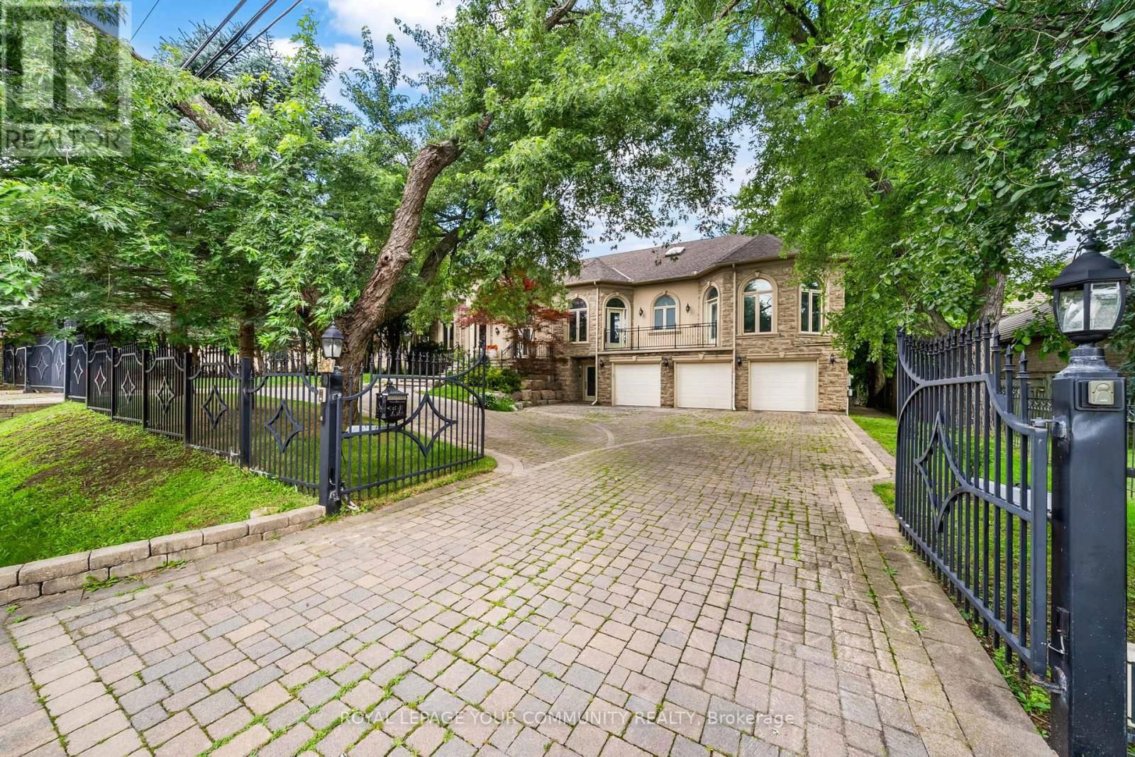 48 ARNOLD AVENUE Image 2