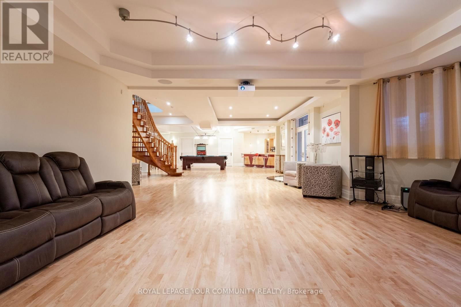 48 ARNOLD AVENUE Image 48