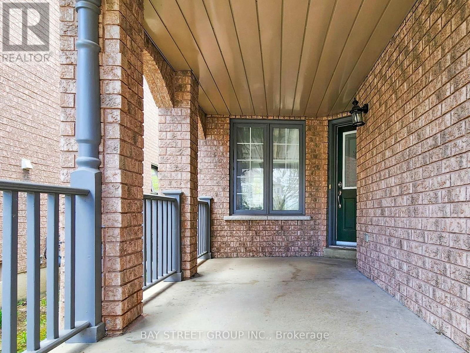 116 WOODROOF CRESCENT Image 3