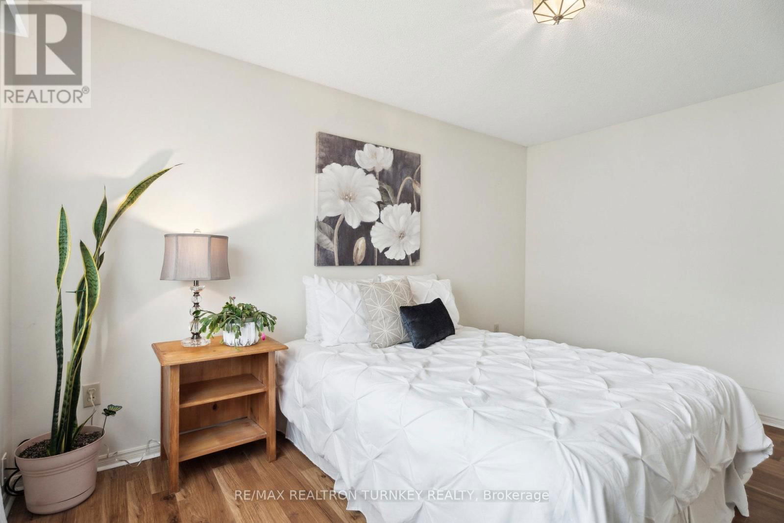 36 TECUMSETH PINES DRIVE Image 30