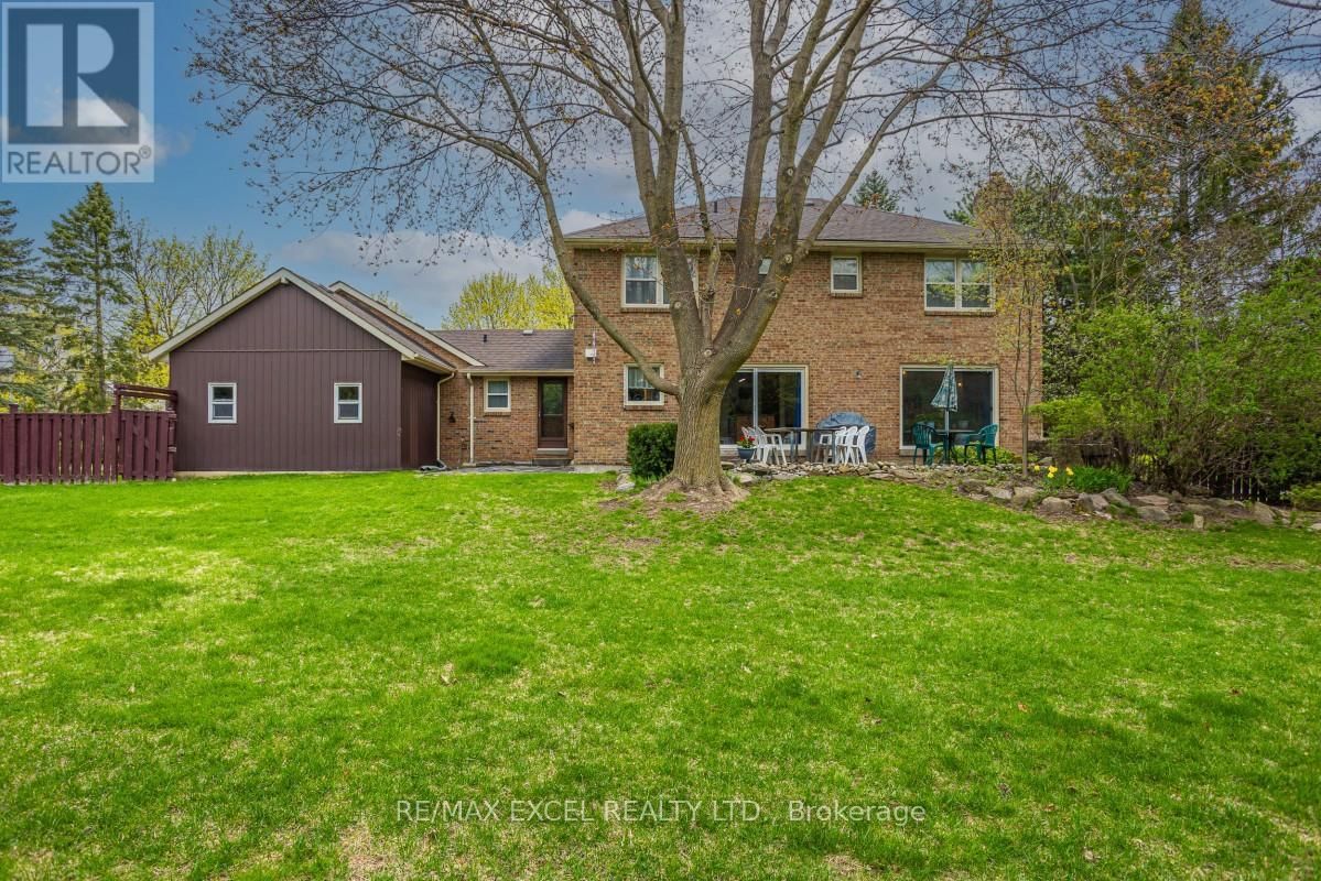 8 BOYD COURT Image 23