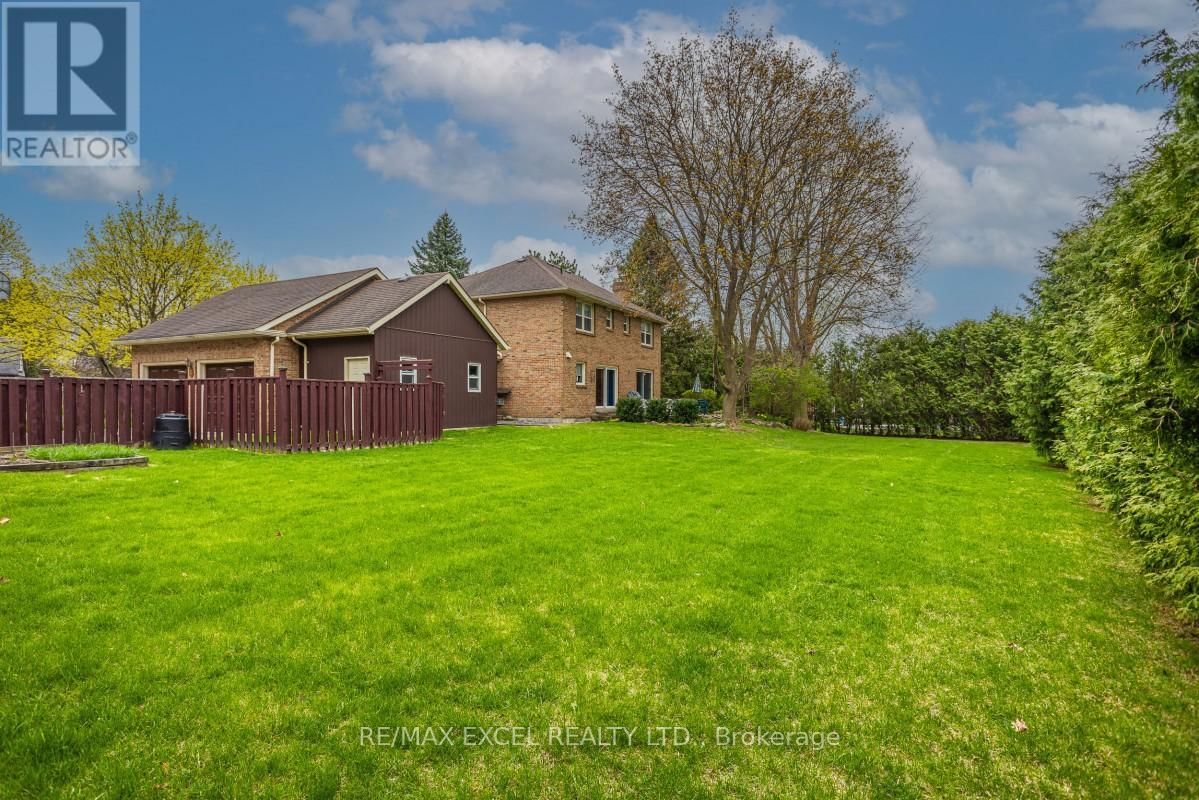 8 BOYD COURT Image 26
