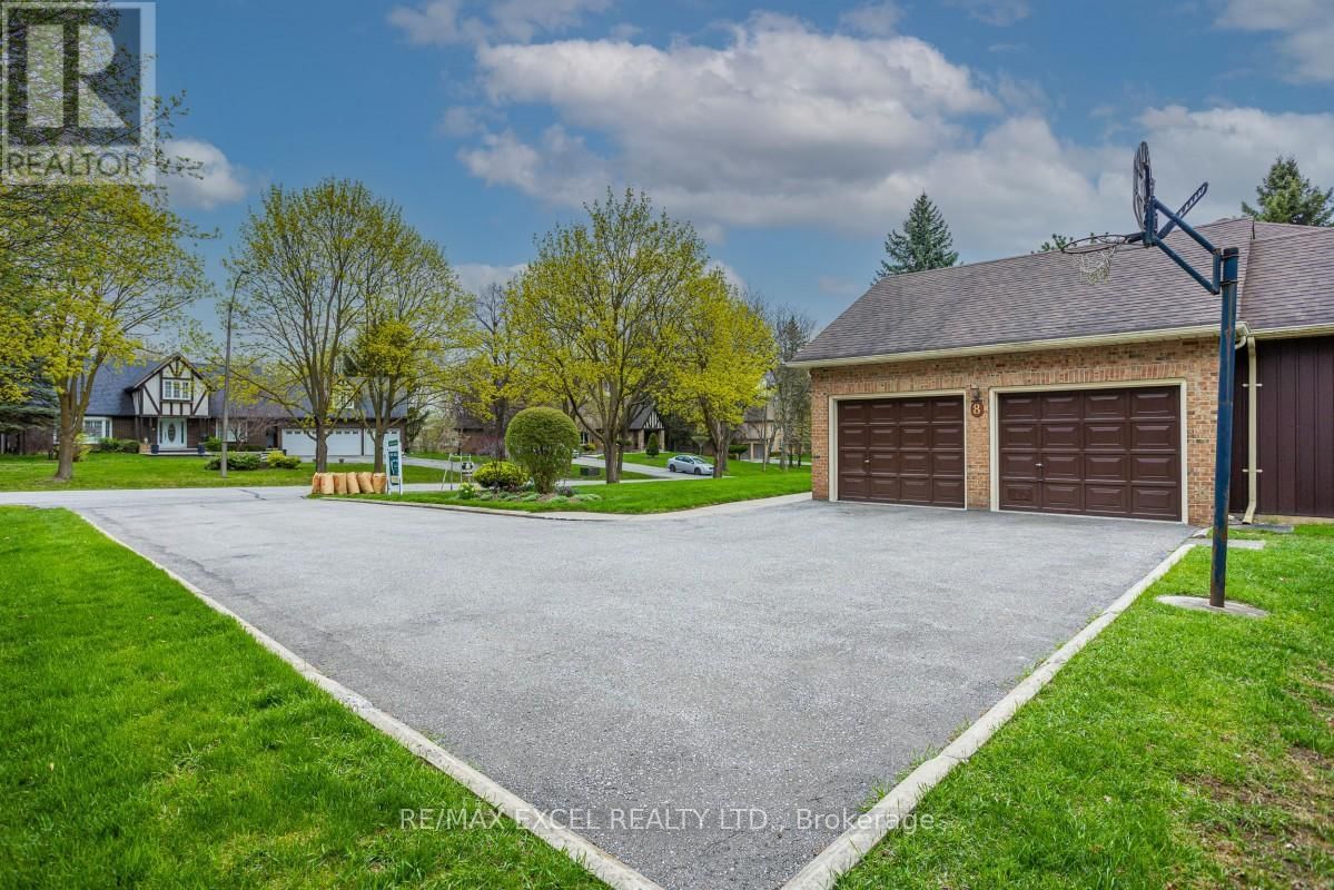 8 BOYD COURT Image 28