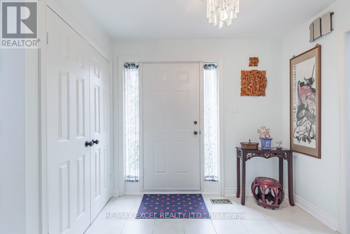 8 BOYD COURT Image 4