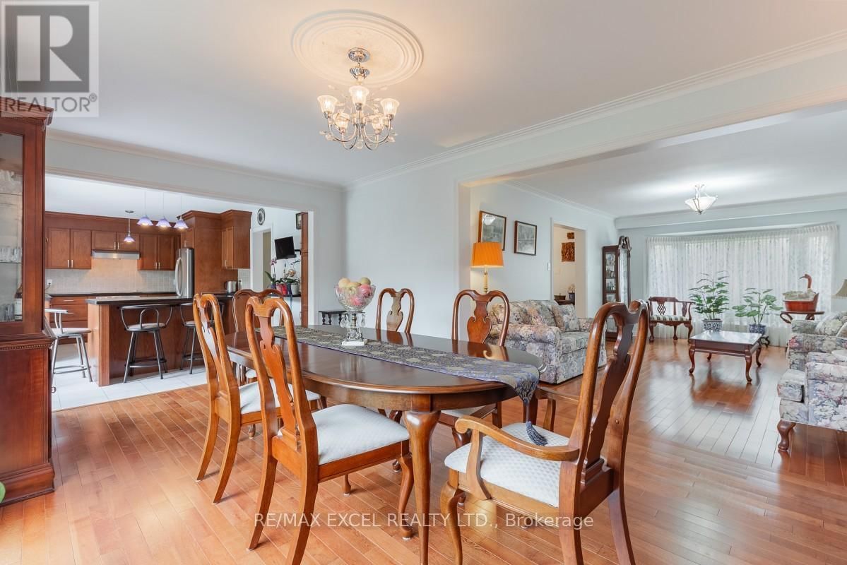 8 BOYD COURT Image 7