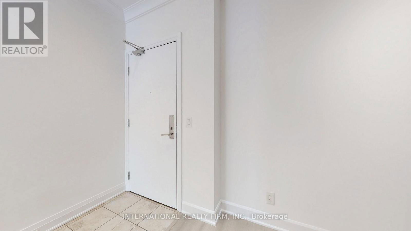107 - 520 STEELES AVENUE WEST Image 5
