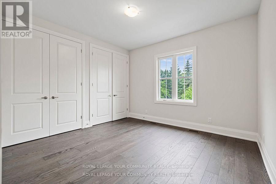 14 DEER PARK LANE Image 17