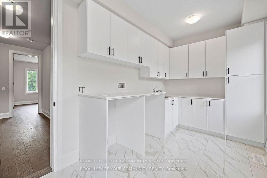 14 DEER PARK LANE Image 20
