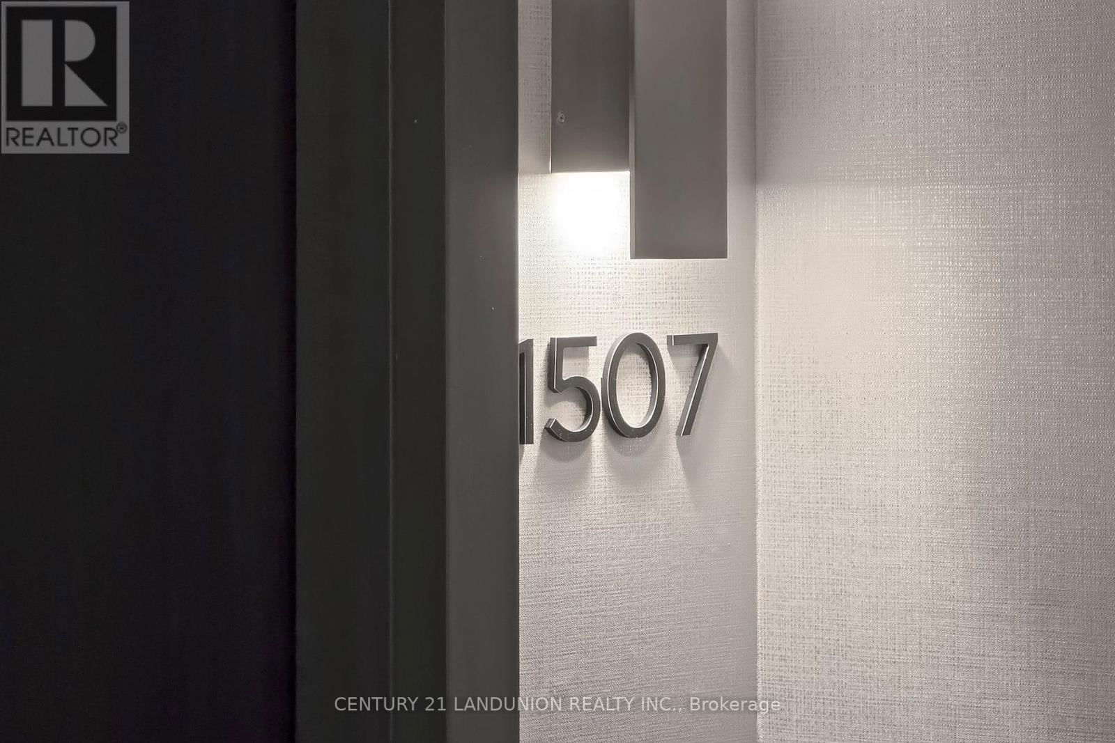 1507 - 8 WATER WALK DRIVE Image 10