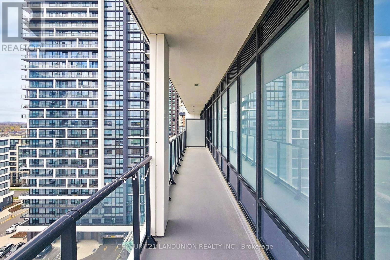 1507 - 8 WATER WALK DRIVE Image 29