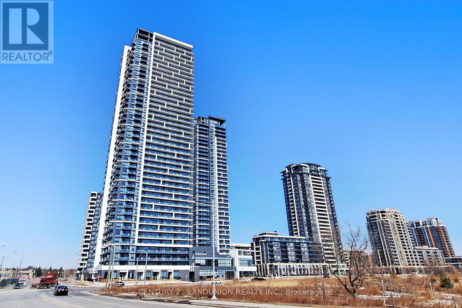1507 - 8 WATER WALK DRIVE Image 3