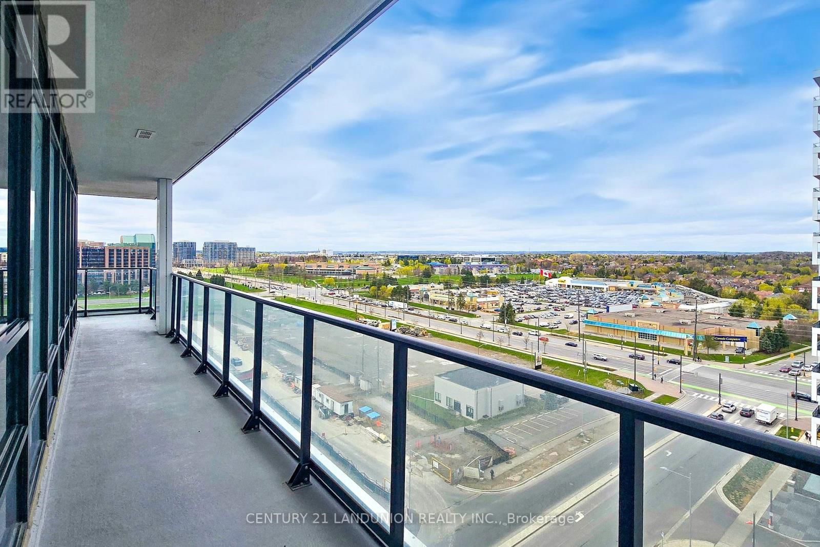 1507 - 8 WATER WALK DRIVE Image 30
