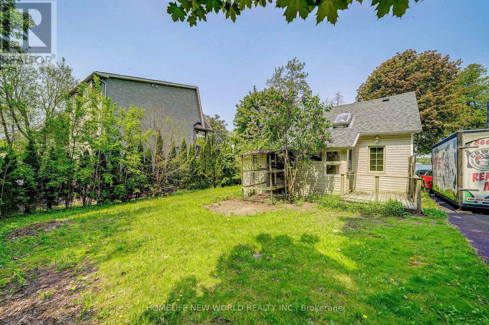 5741 LAKESHORE ROAD Image 35