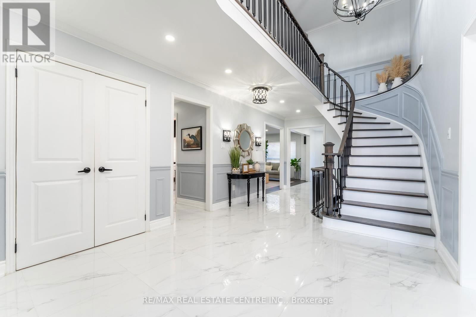 499 ABERDEEN AVENUE Image 23