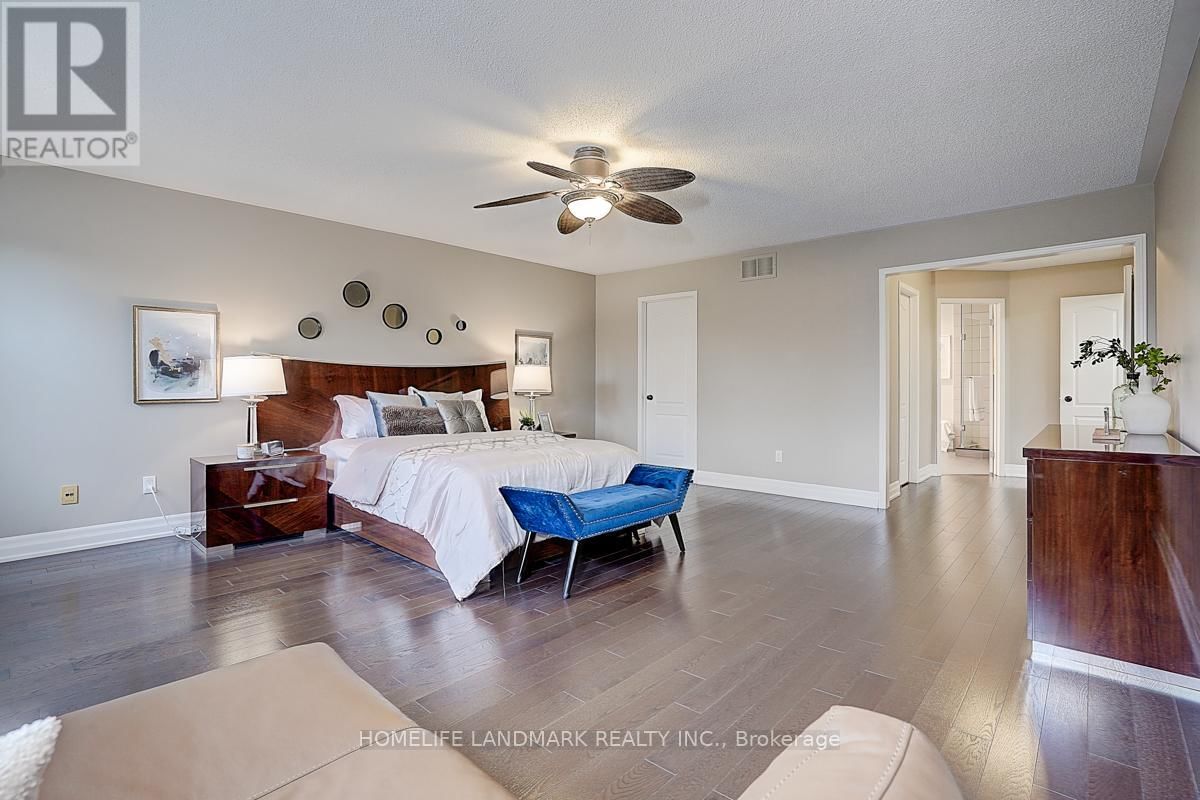74 WEBBER CRESCENT Image 30