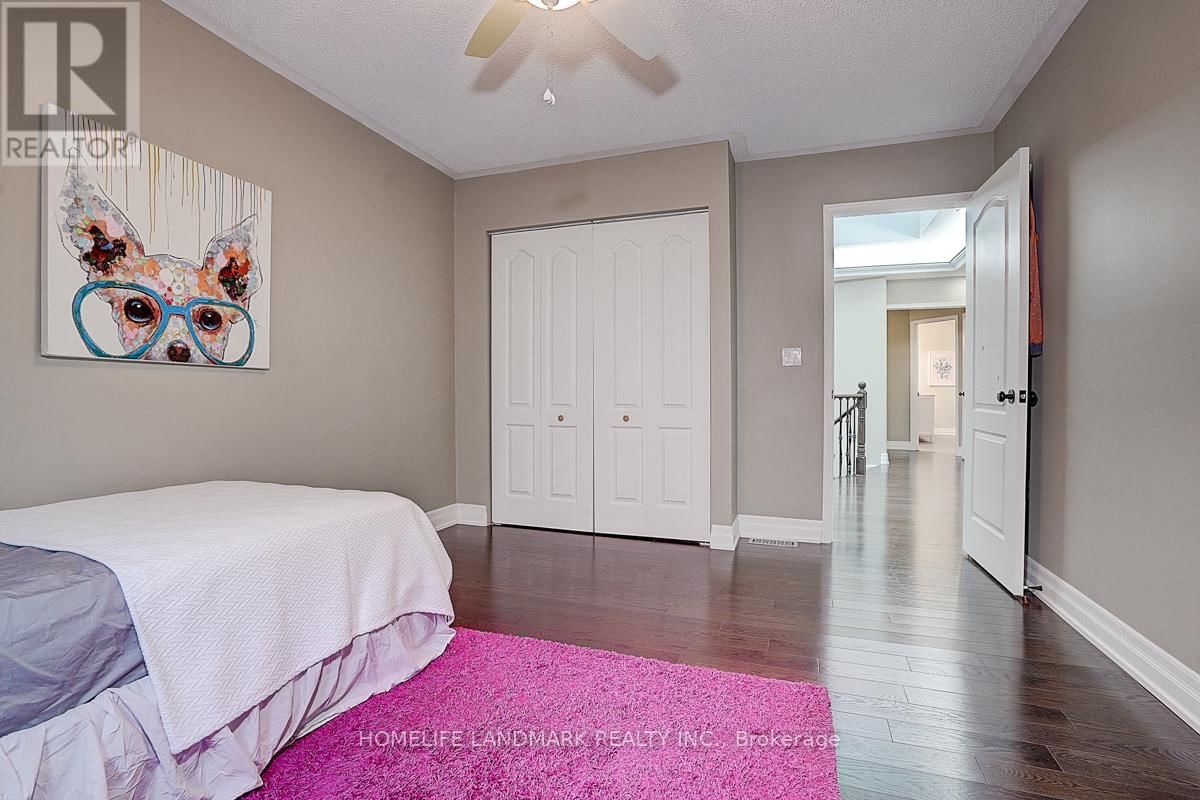 74 WEBBER CRESCENT Image 38