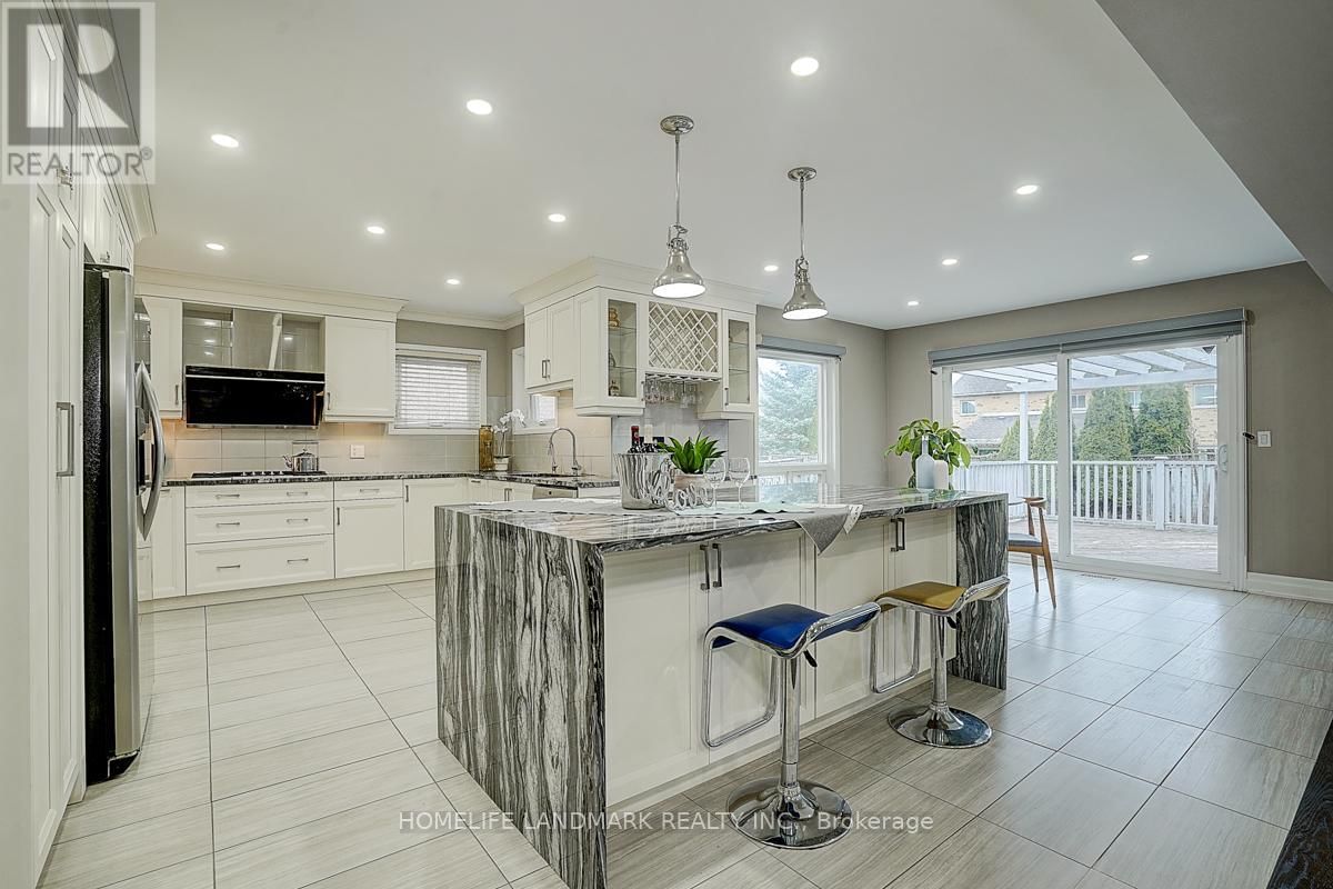 74 WEBBER CRESCENT Image 9