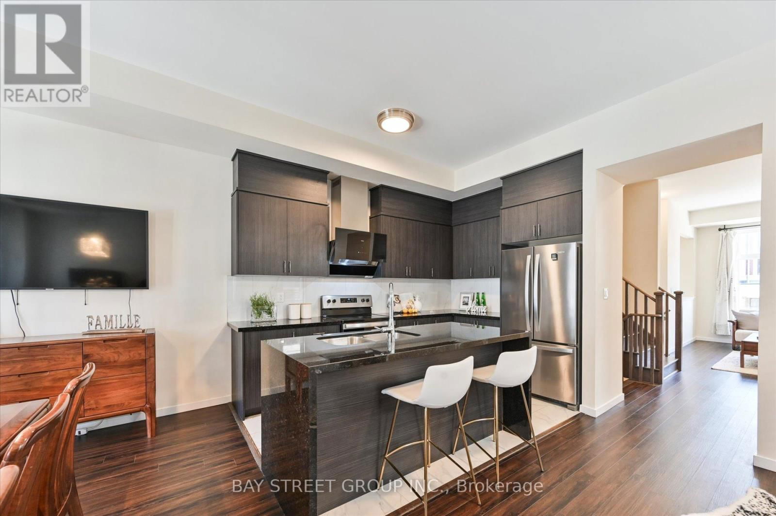 36 ARMILLO PLACE Image 11