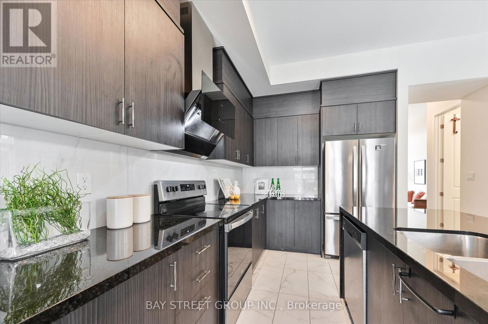 36 ARMILLO PLACE Image 13