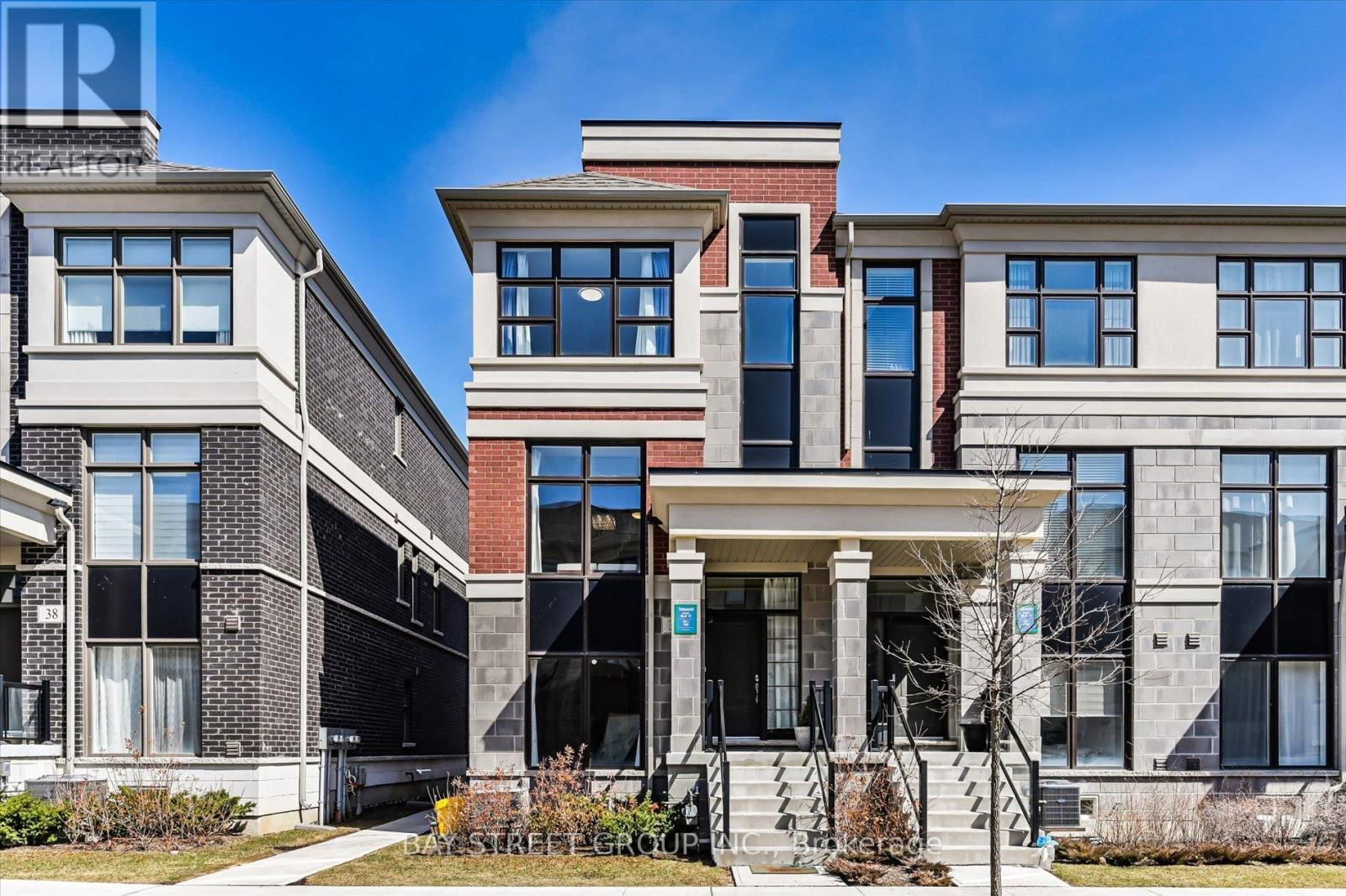 36 ARMILLO PLACE Image 2