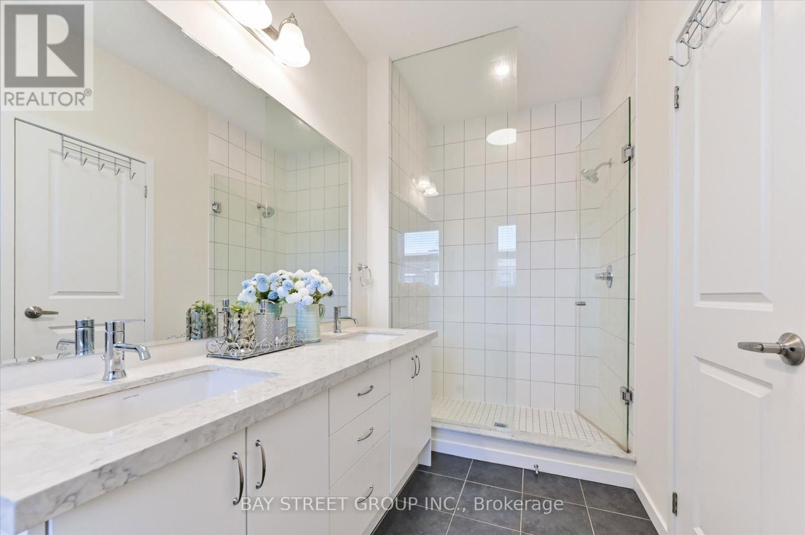36 ARMILLO PLACE Image 23
