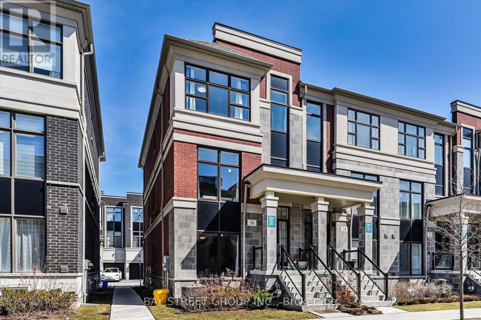 36 ARMILLO PLACE Image 3