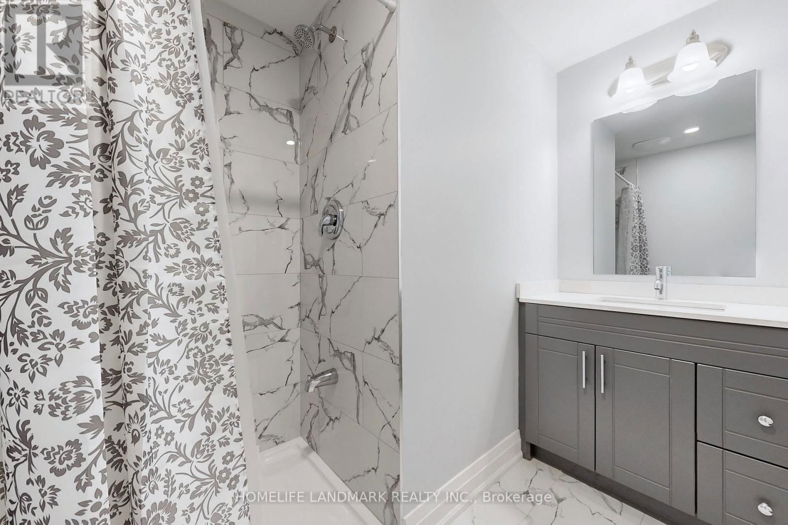Unit 2 - 1661 MOUNT ALBERT ROAD Image 17