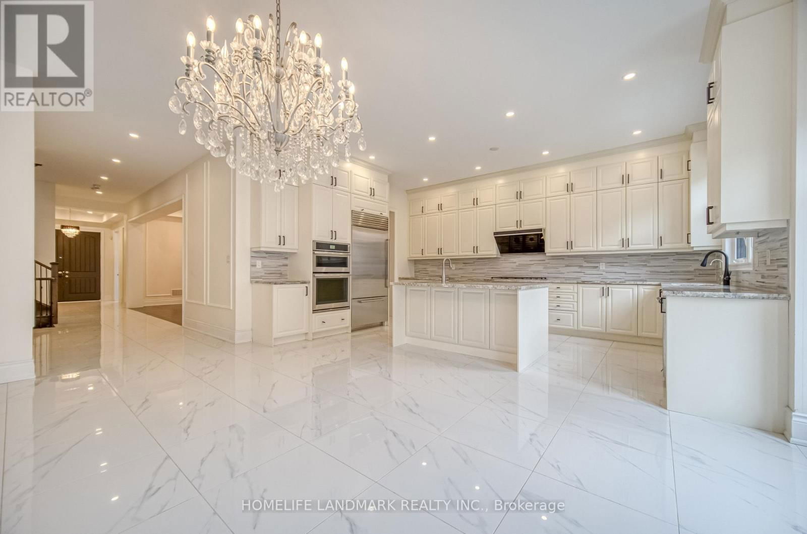156 HURST AVENUE Image 12